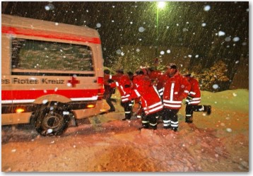 Rettungswagen aus misslicher Lage befreit